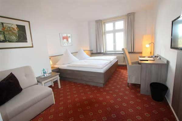 Hotel Thormaehlen Bliestorf Екстер'єр фото